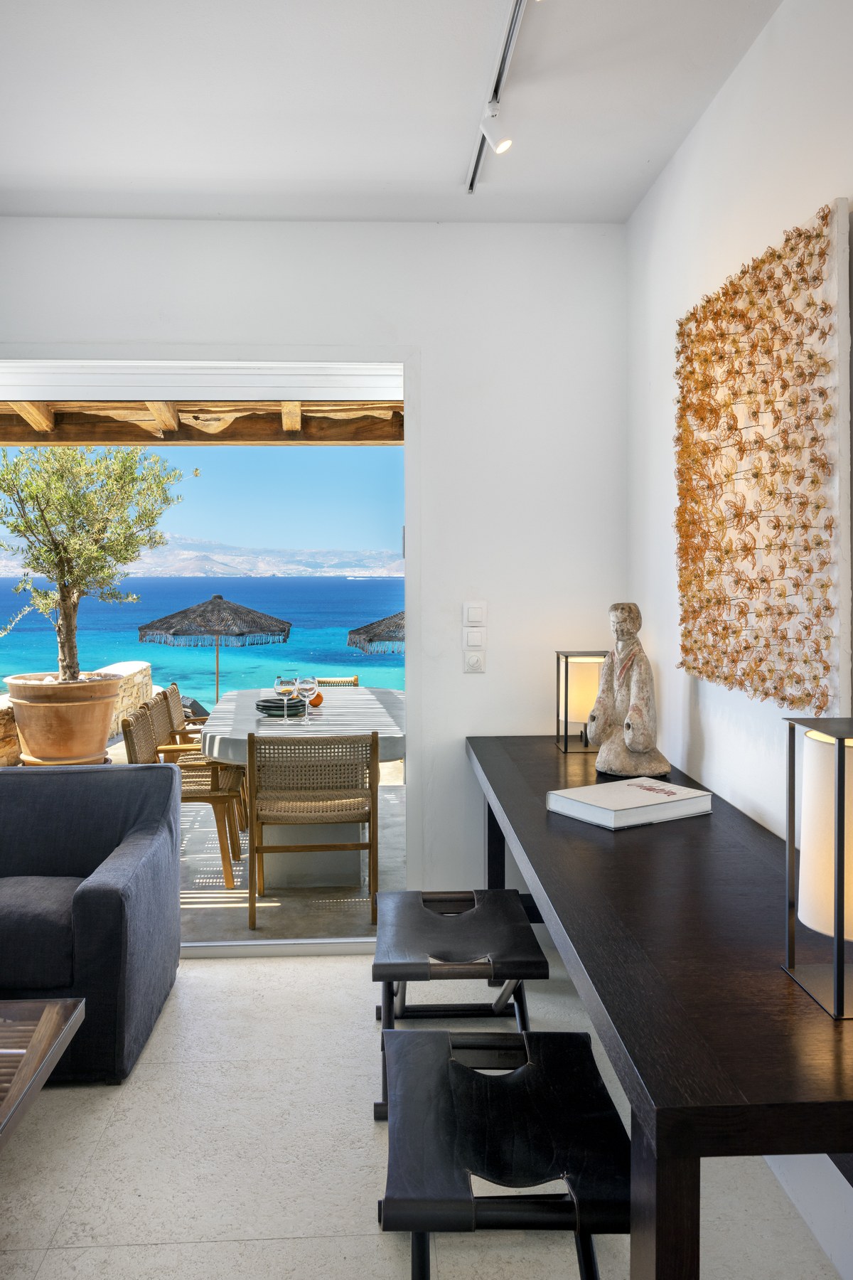 Living, The White Stone Art Villa